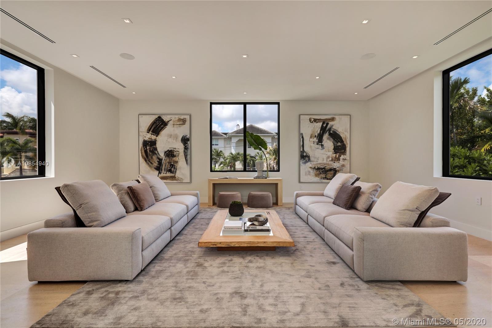 ENTRADA - Residential