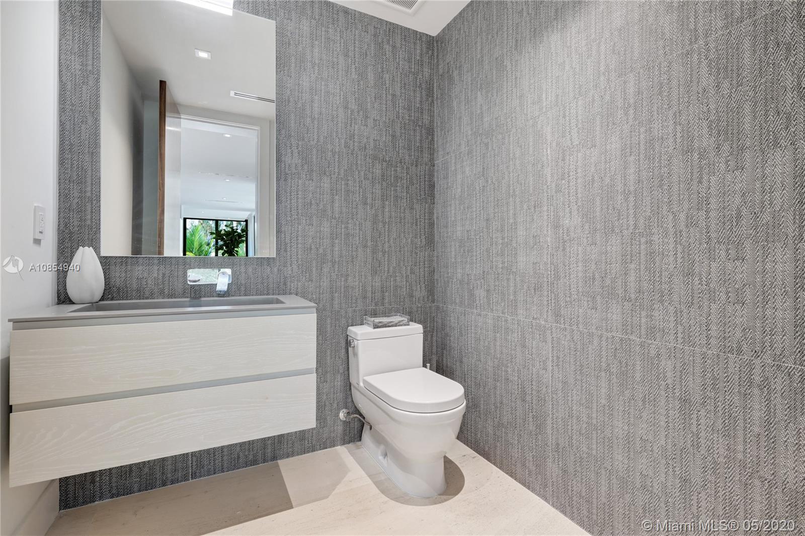 ENTRADA - Residential