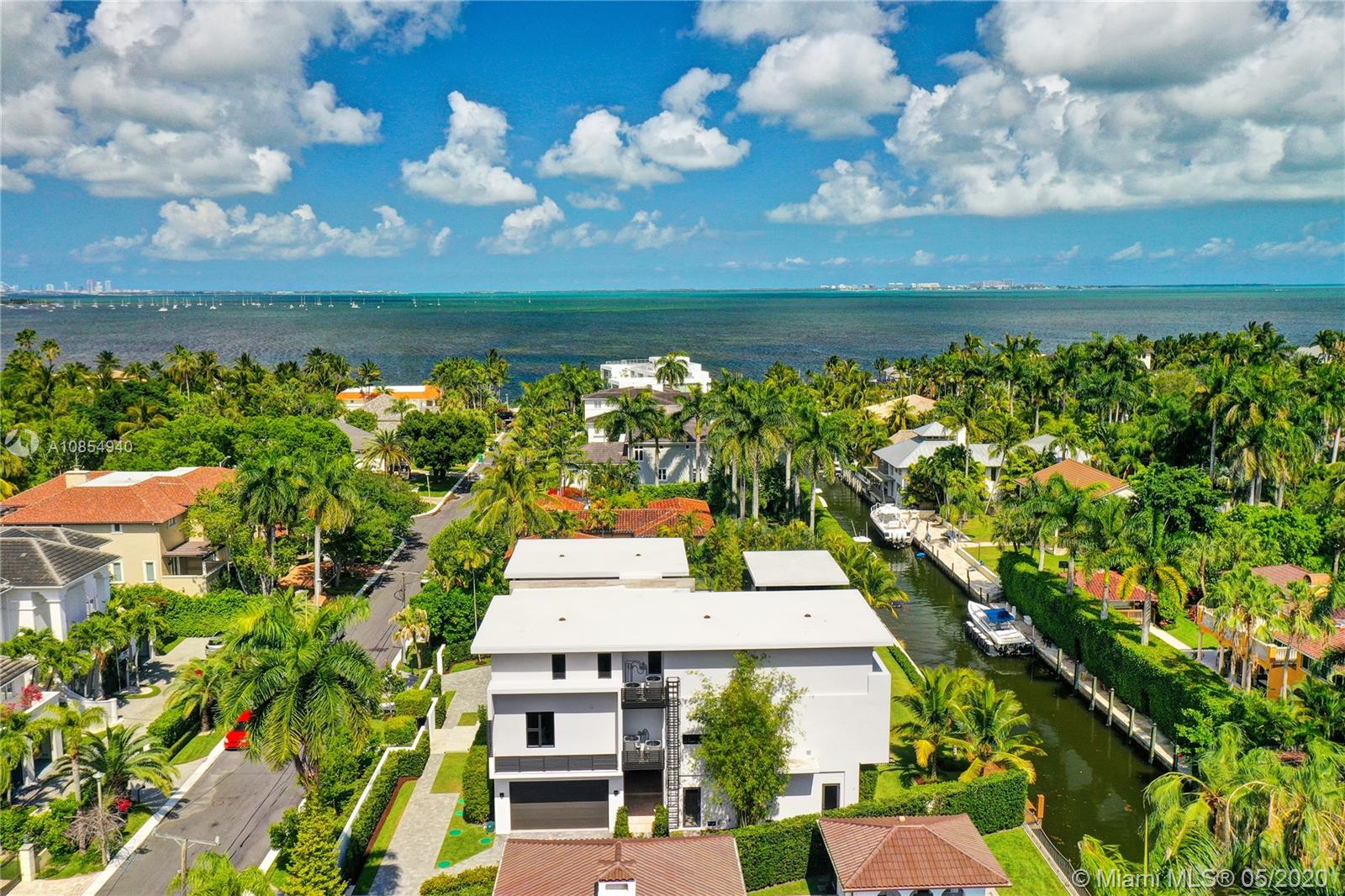 ENTRADA - Residential