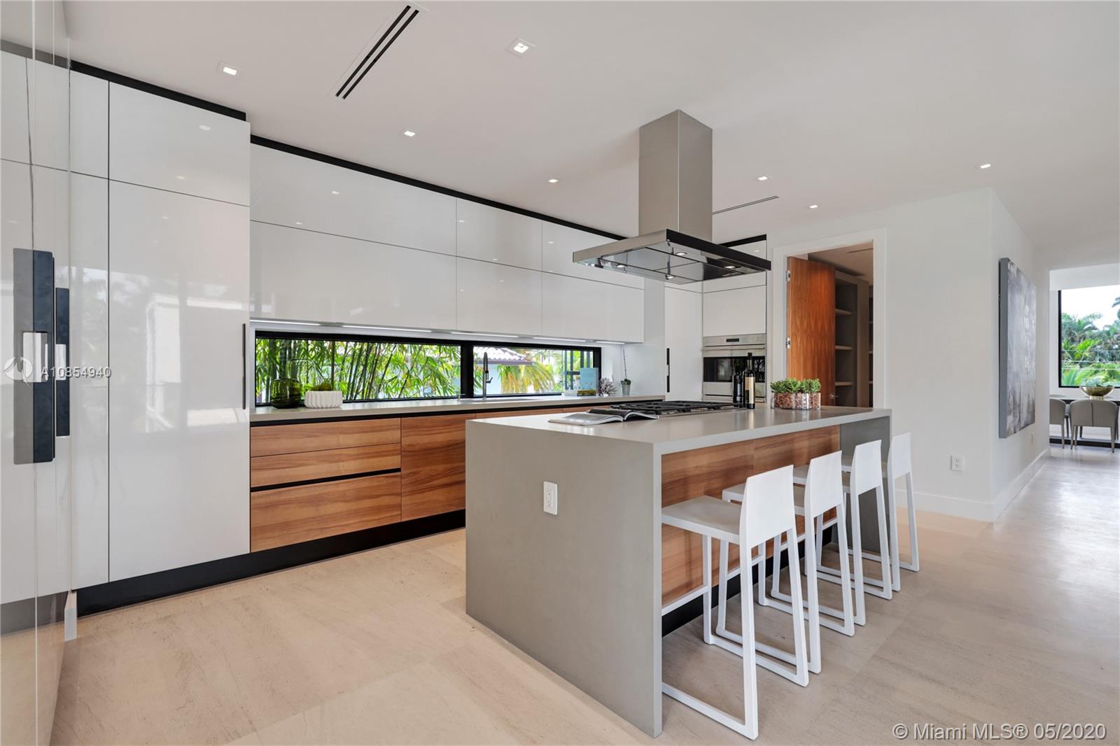 ENTRADA - Residential