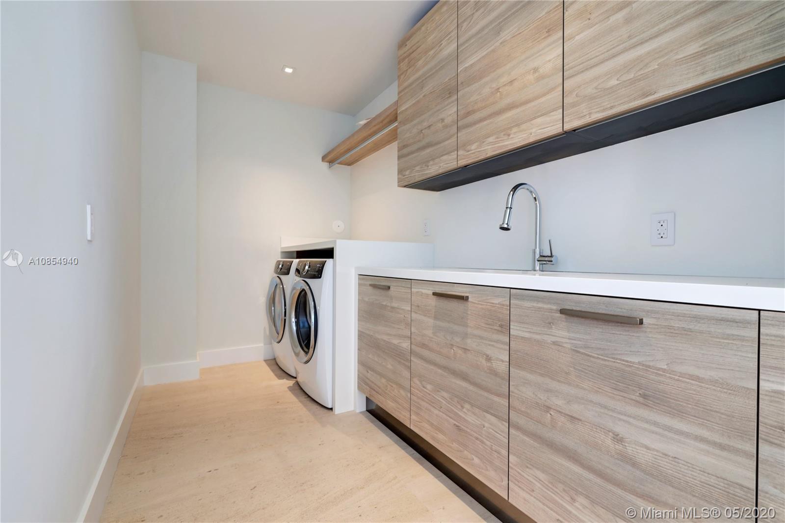 ENTRADA - Residential