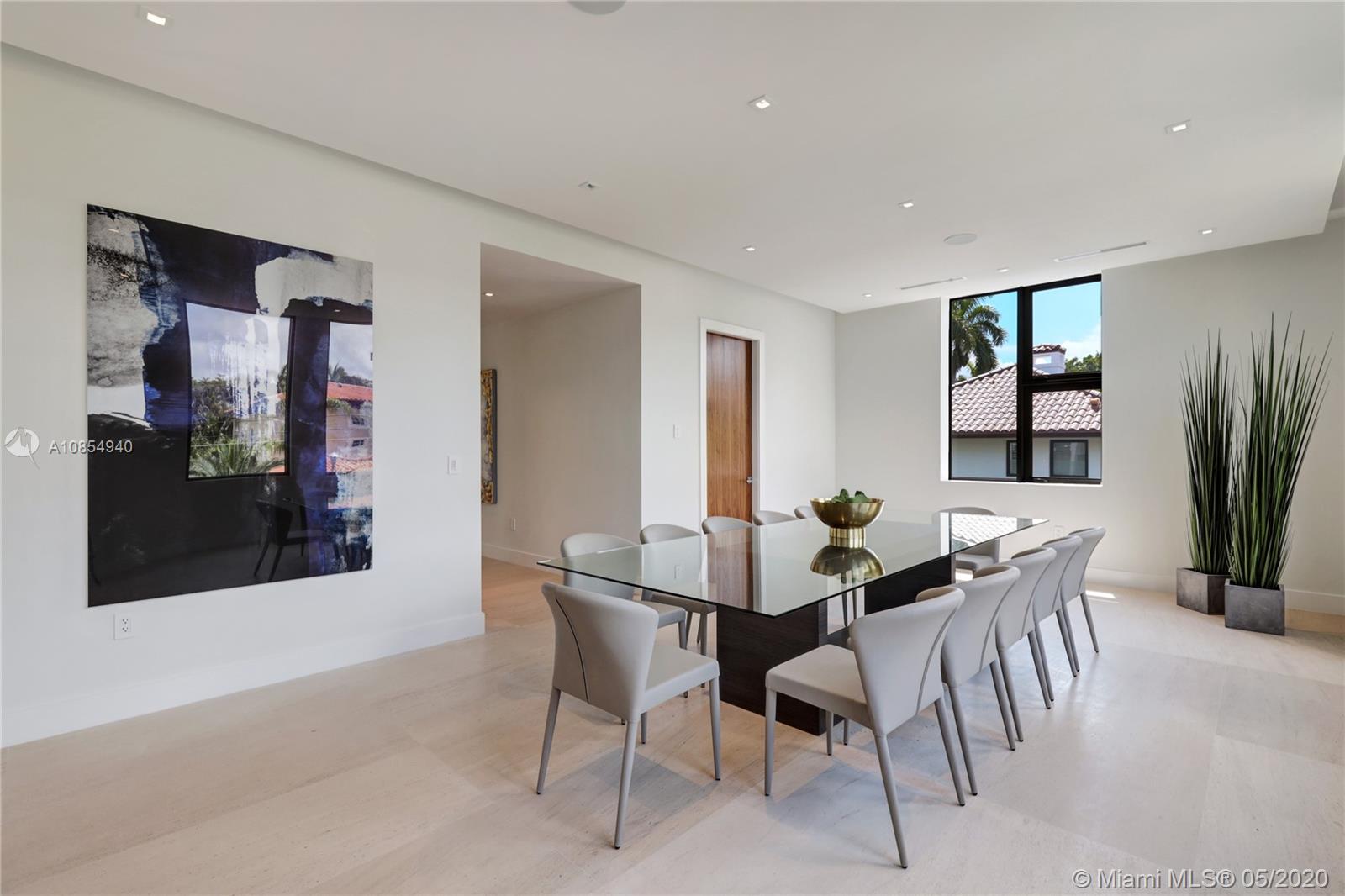 ENTRADA - Residential