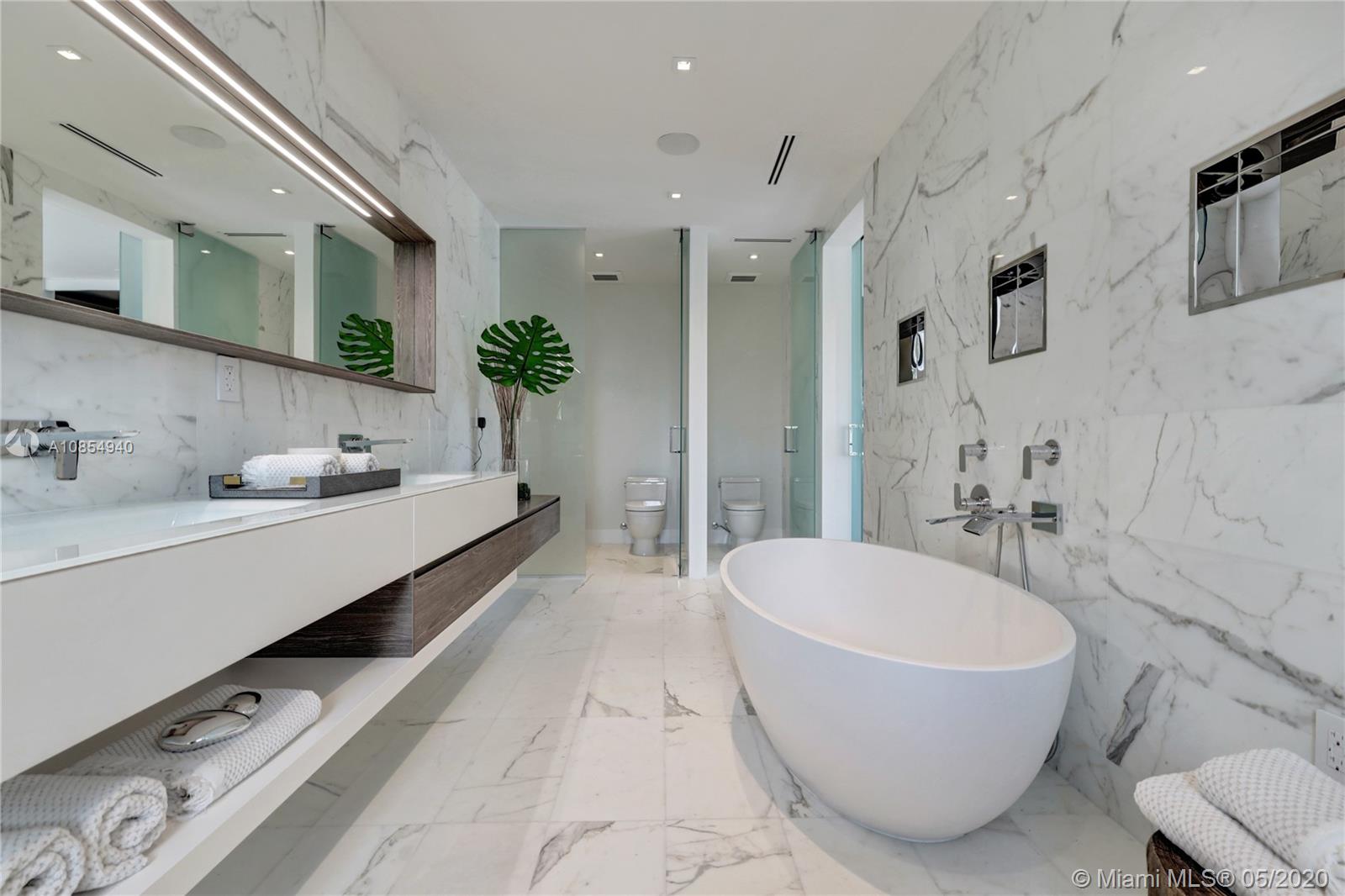 ENTRADA - Residential