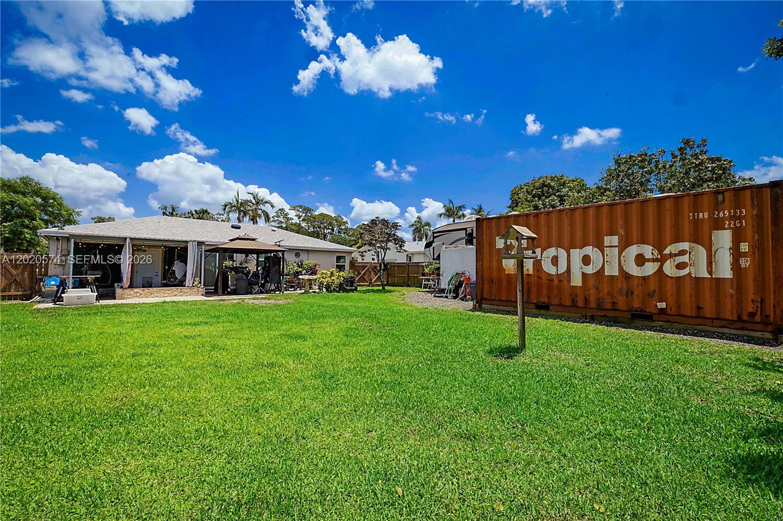 DAHL PARK - Residential