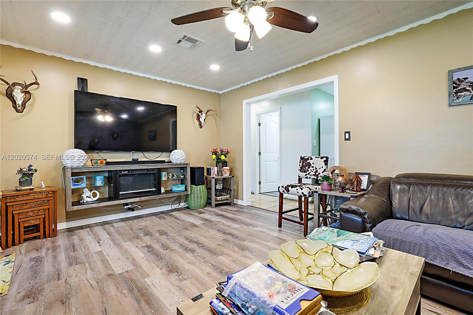 DAHL PARK - Residential