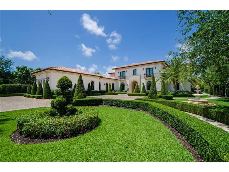 2009 New Construction Tuscan Estate. All luxuries imaginable. A brilliant blend of distinctive architecture design with exquisite, modern finishes. Two family rooms, full gym, home theatre, state of the art technology, and deluxe gourmet kitchen, wine cel lar. A separate full guest quarter. Expansive lot with stunning resort style, over sized pool/patio & summer kitchen. 3 car garage with AC. Magnificent landscaping and much more. Ultimate paradise!