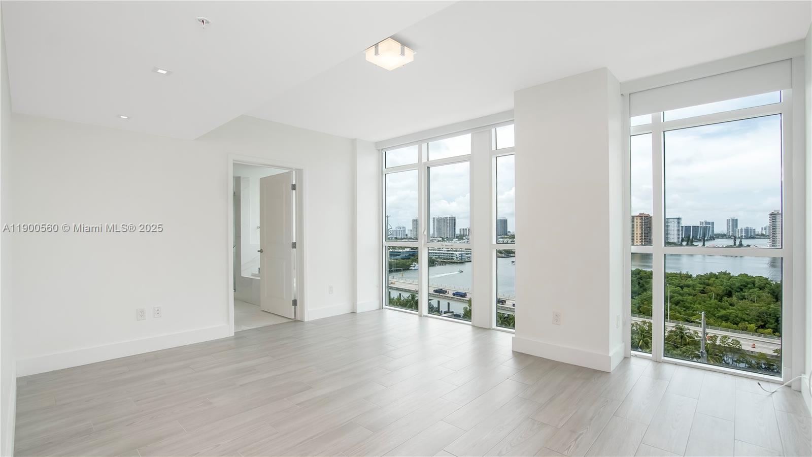 400 SUNNY ISLES CONDO WES - Residential Lease