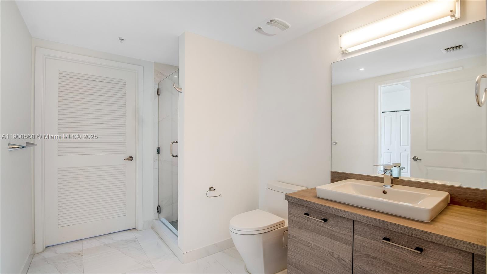 400 SUNNY ISLES CONDO WES - Residential Lease