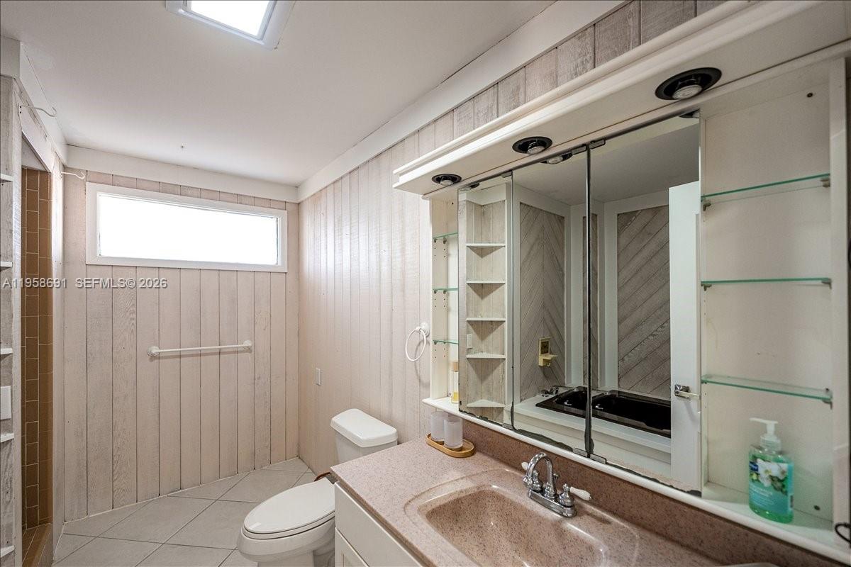 INDIALUCIE - Residential