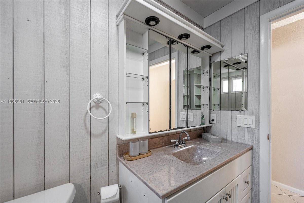 INDIALUCIE - Residential