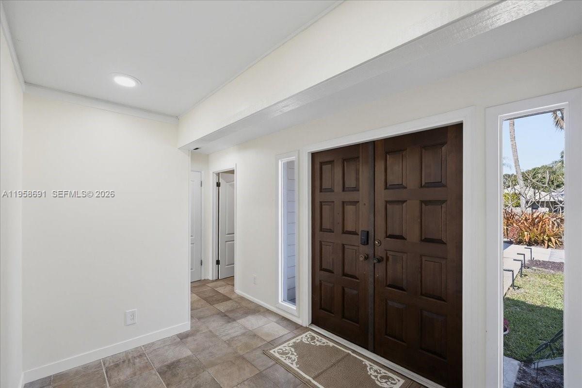 INDIALUCIE - Residential