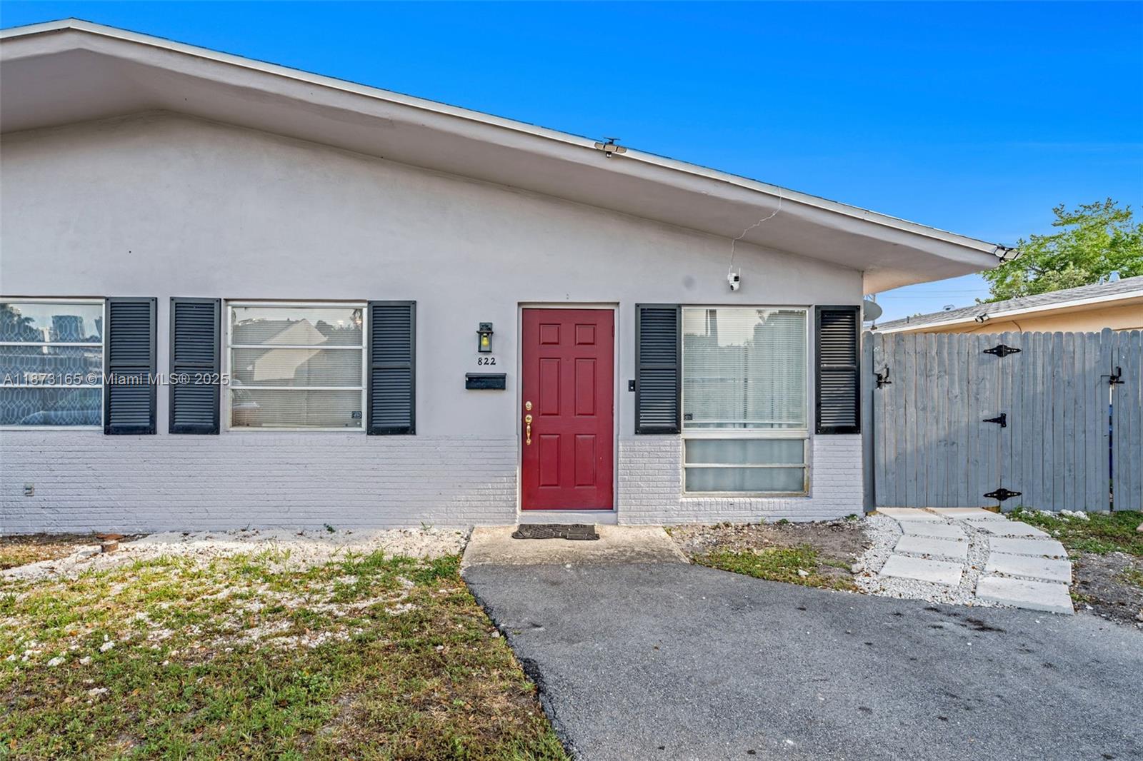 ISLAND VIEW - Residential Lease