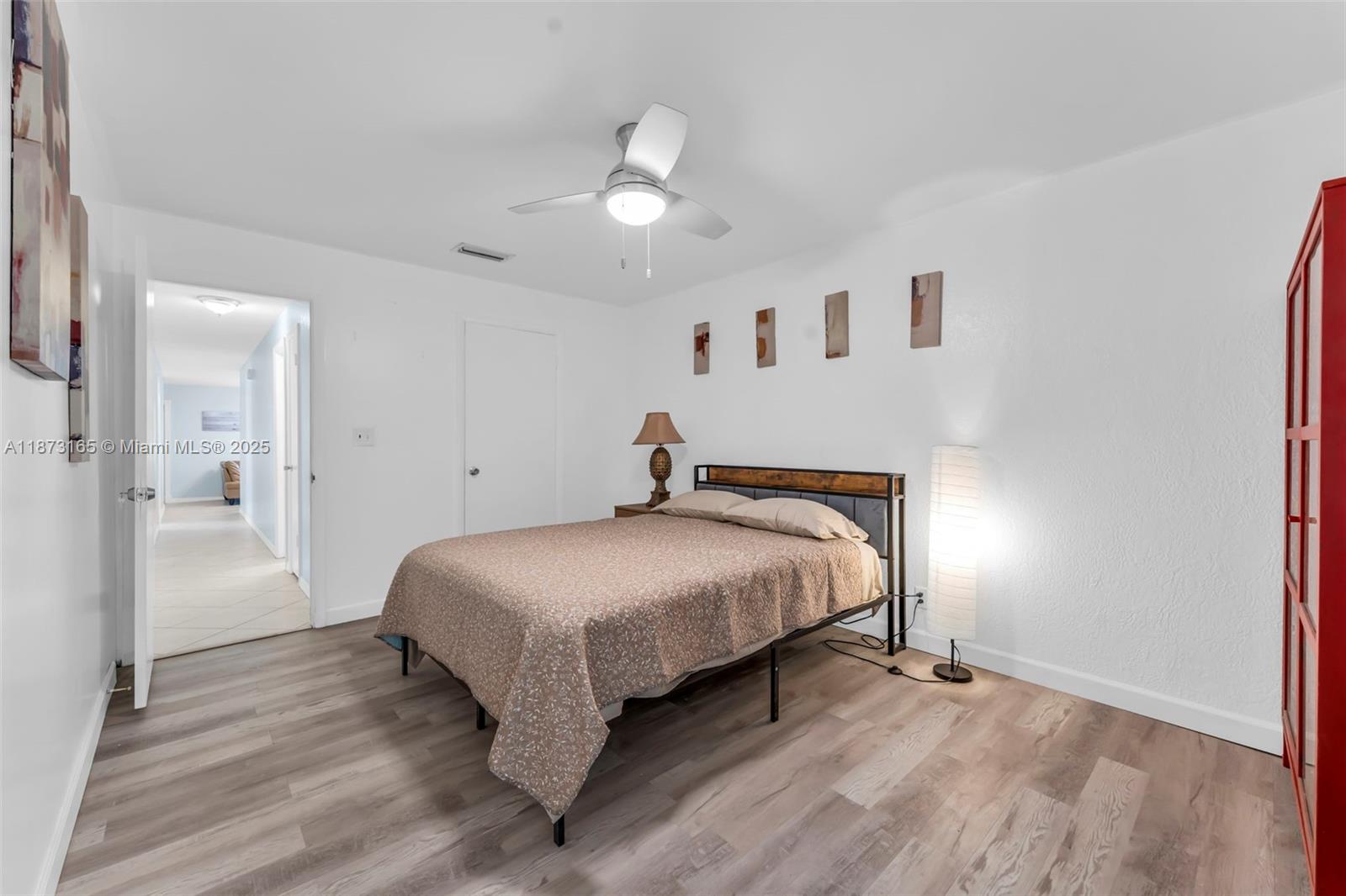 ISLAND VIEW - Residential Lease