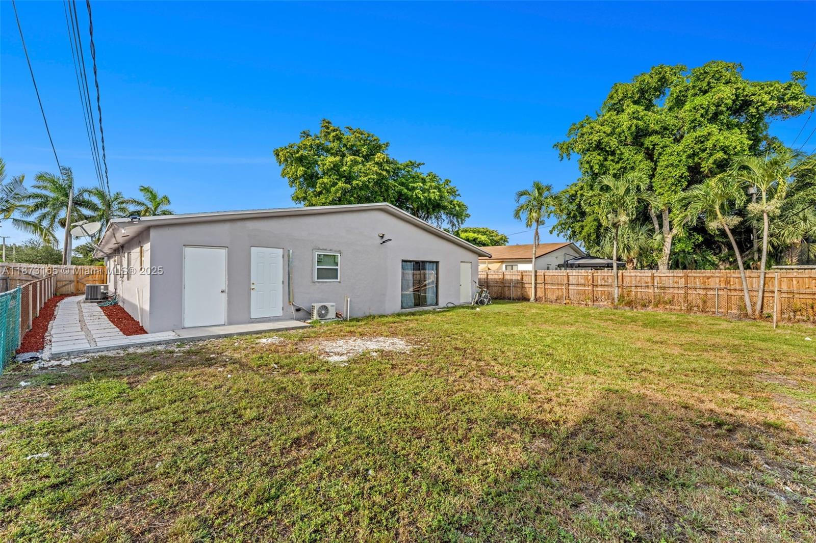 ISLAND VIEW - Residential Lease