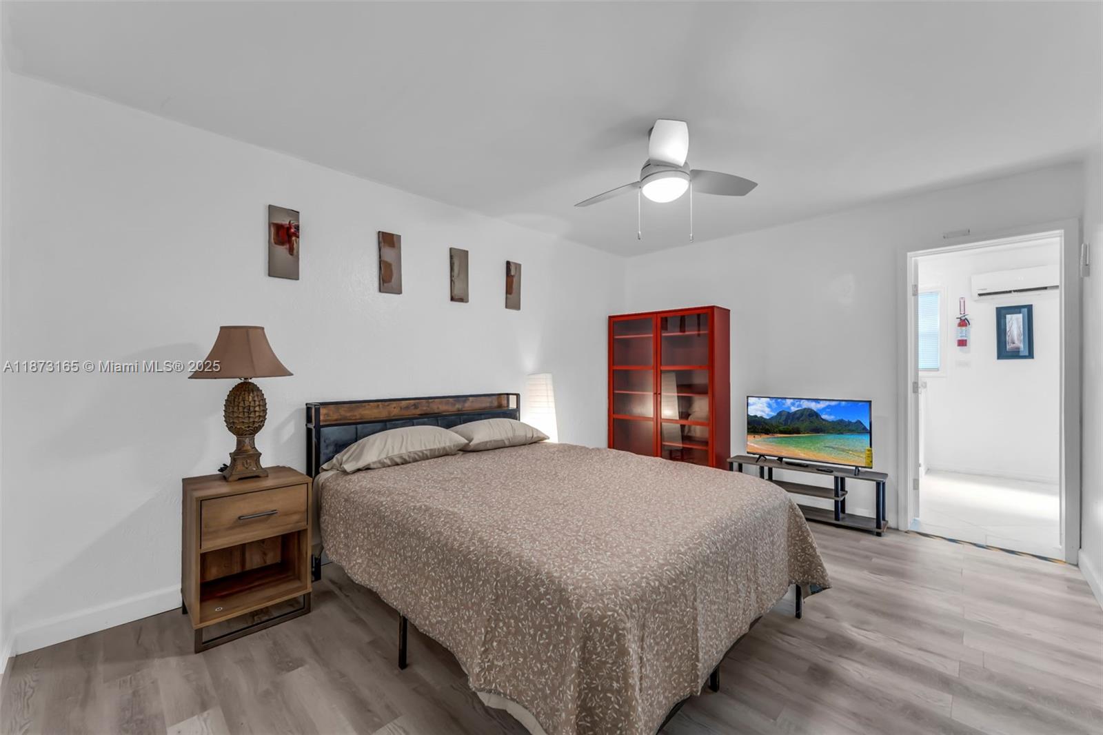 ISLAND VIEW - Residential Lease