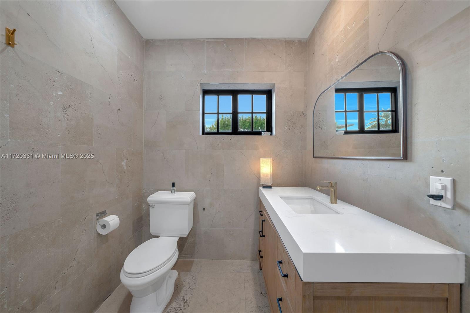DI LIDO ISLAND - Residential
