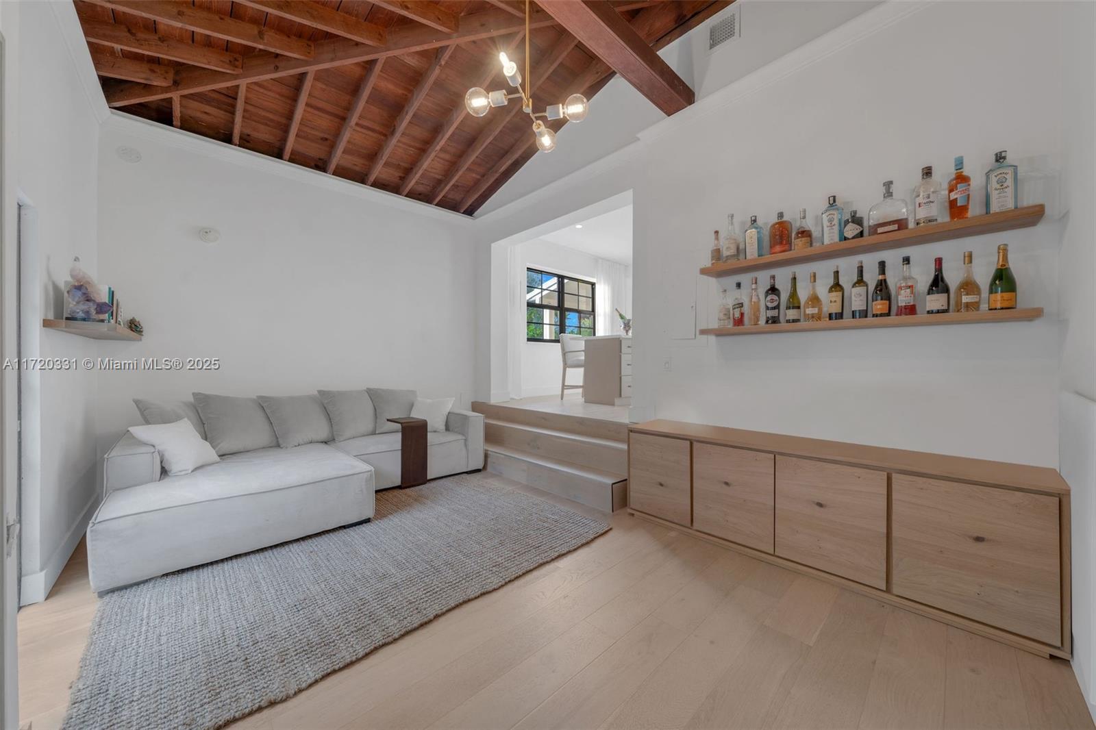 DI LIDO ISLAND - Residential