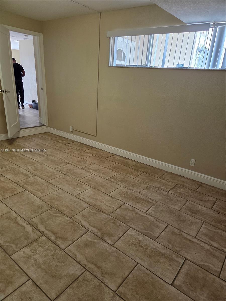 TOWNHOUSE OF JACARANDA - Residential Lease