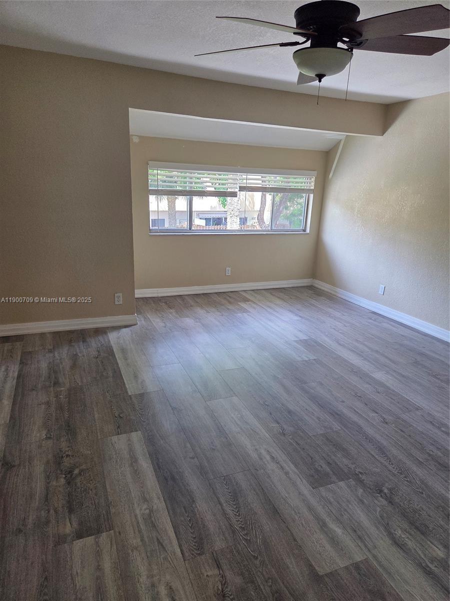 TOWNHOUSE OF JACARANDA - Residential Lease