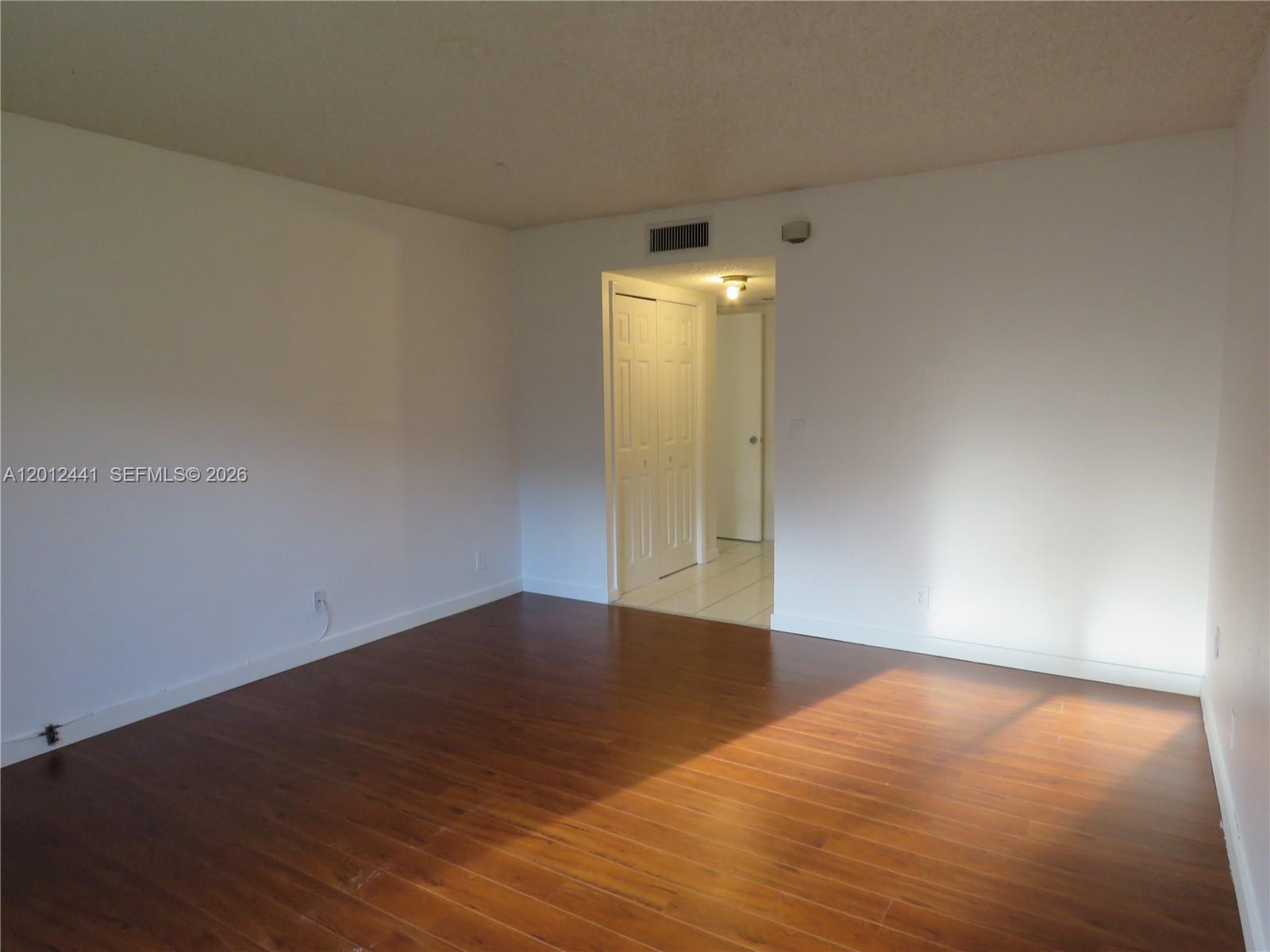 RACQUET CLUB APARTMENTS A - Residential