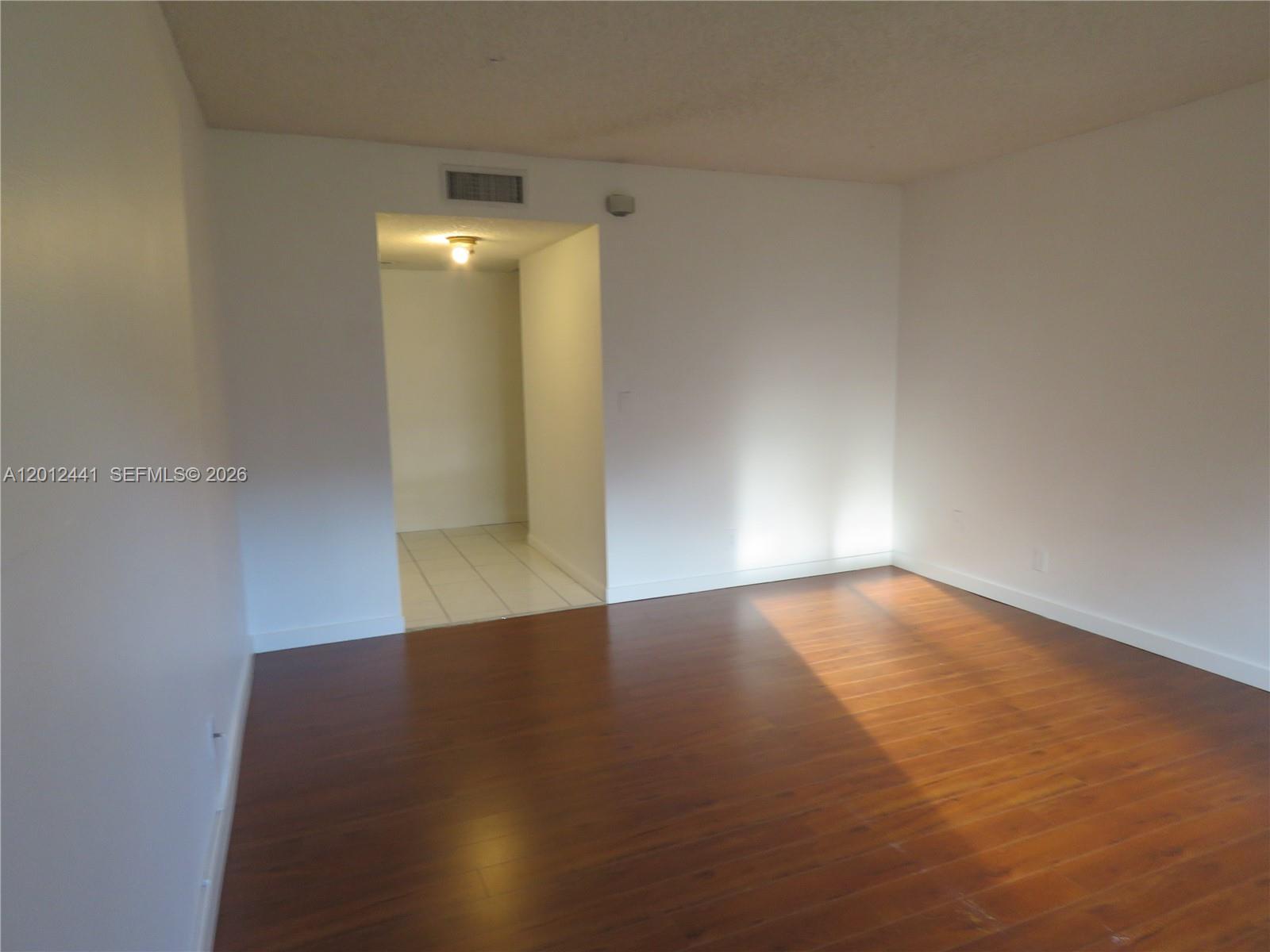 RACQUET CLUB APARTMENTS A - Residential