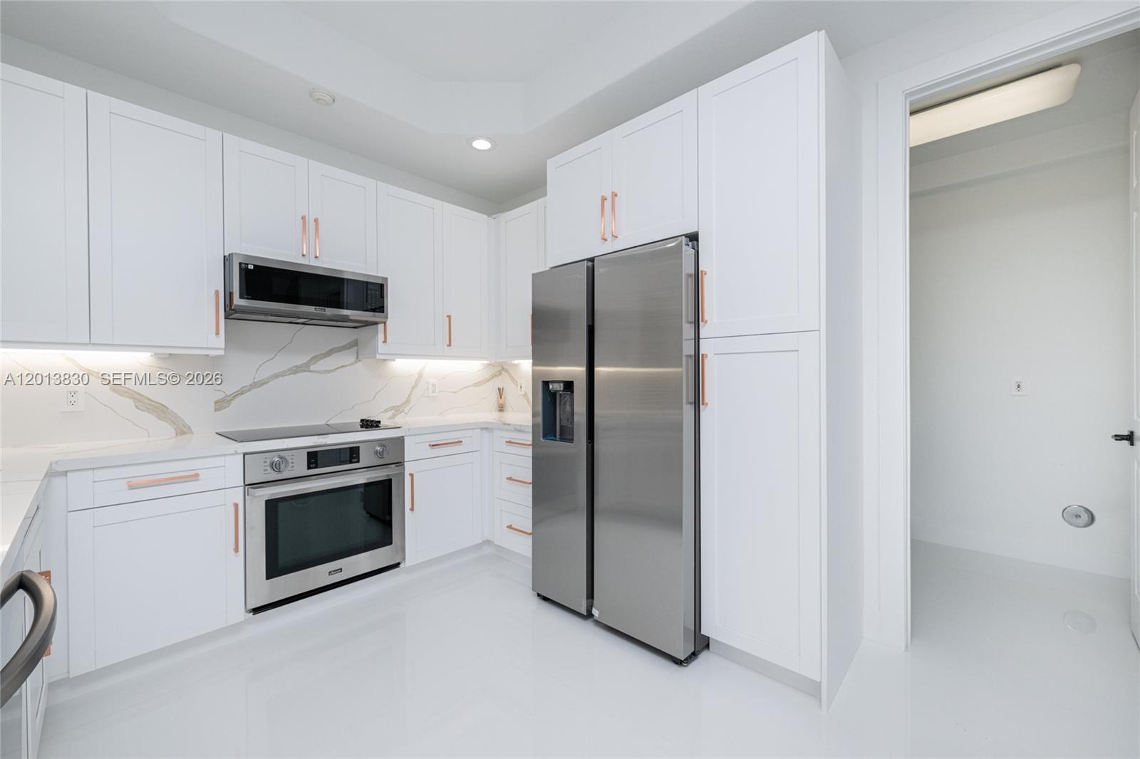 THREE ISLANDS 3RD SECTION - Residential