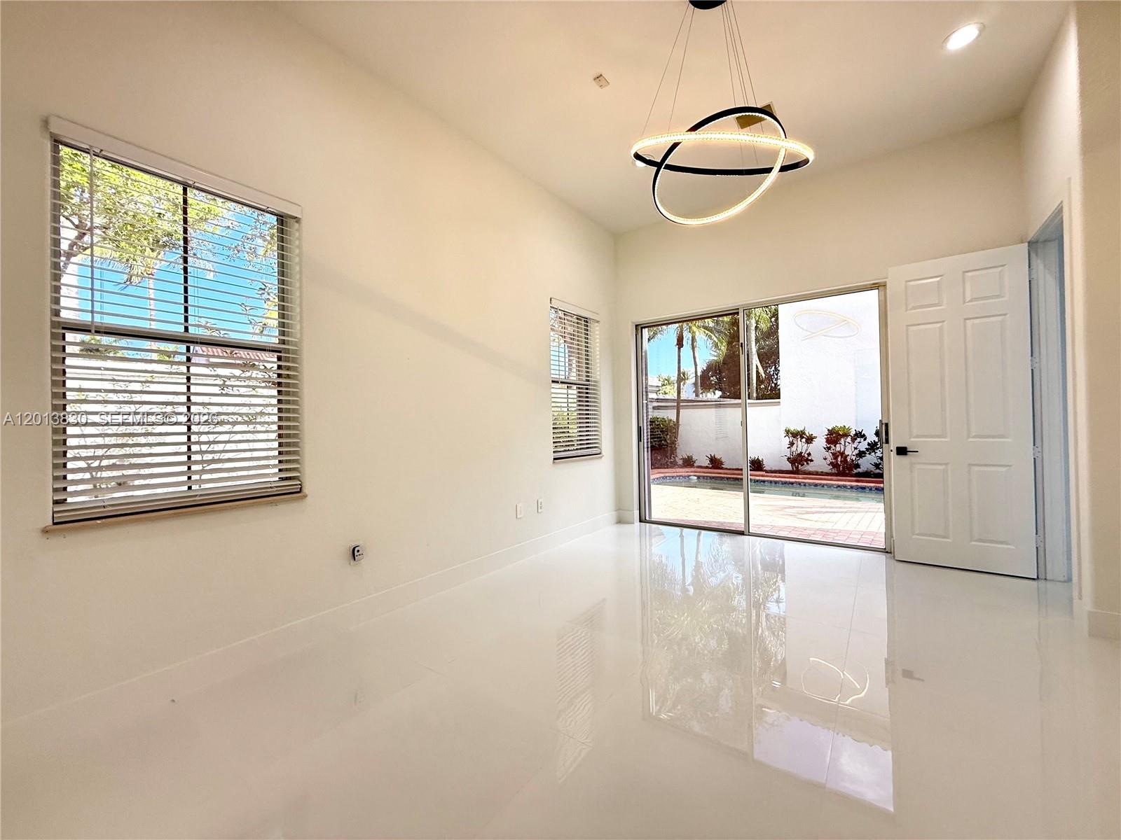 THREE ISLANDS 3RD SECTION - Residential