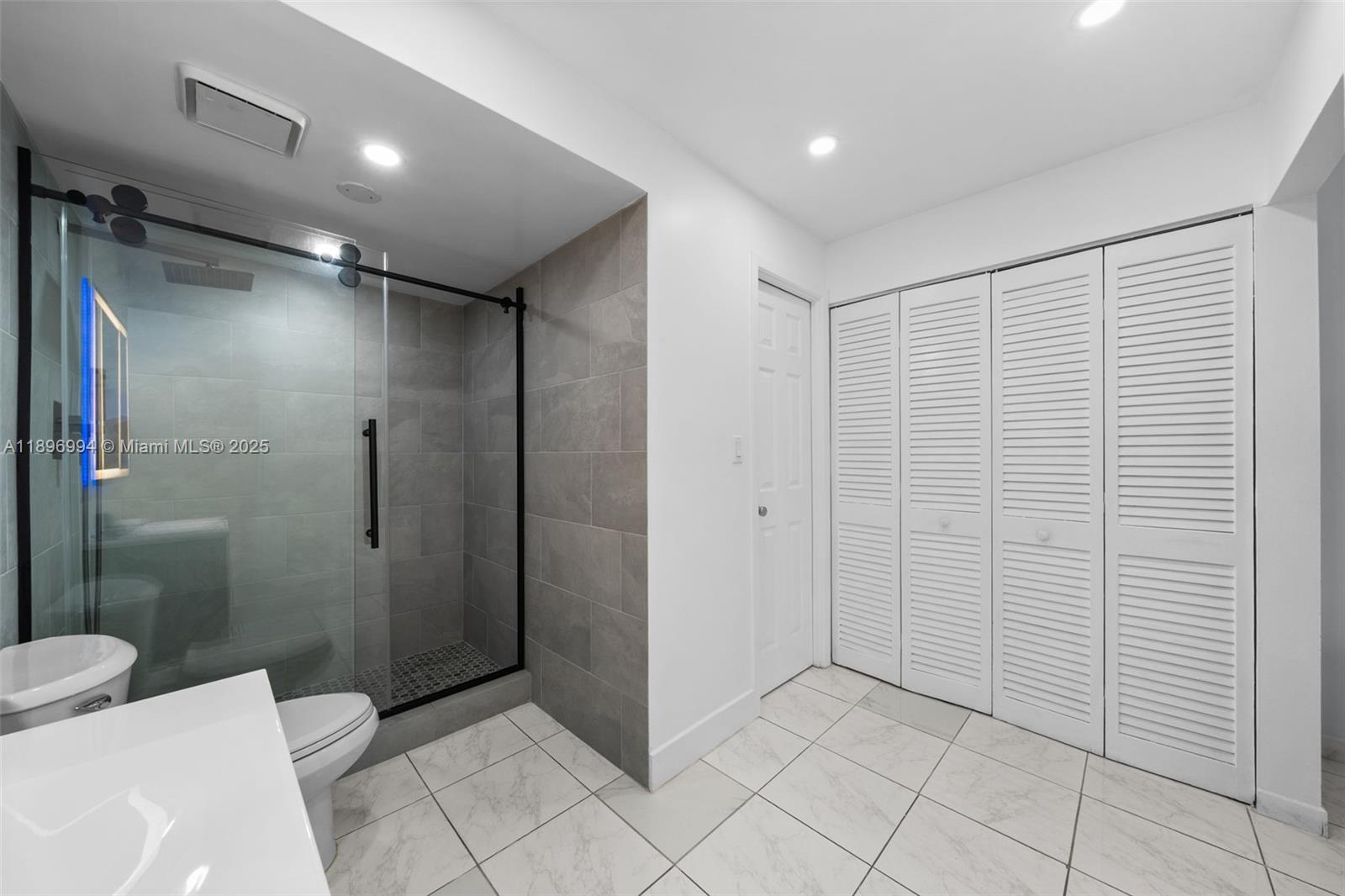 OCEAN VIEW TOWERS CONDO - Residential Lease