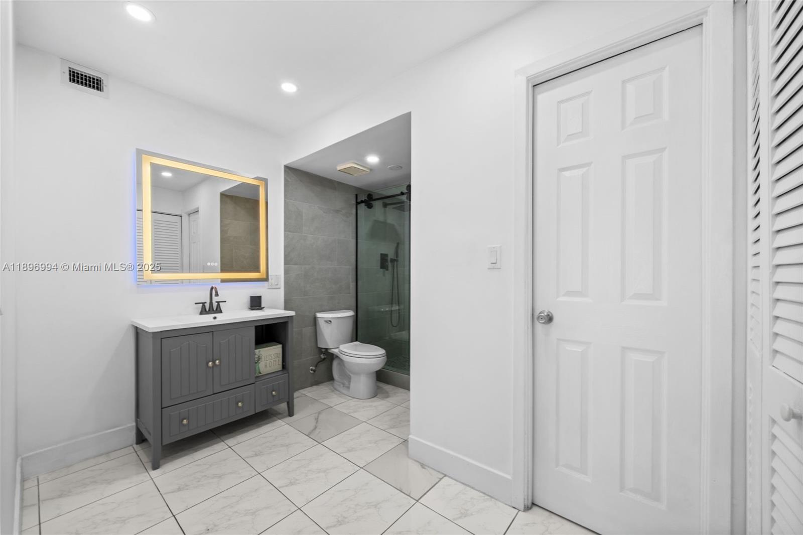 OCEAN VIEW TOWERS CONDO - Residential Lease