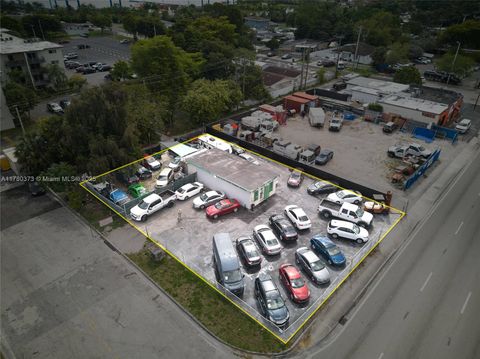 11537 NW 27th Ave Miami FL 33167