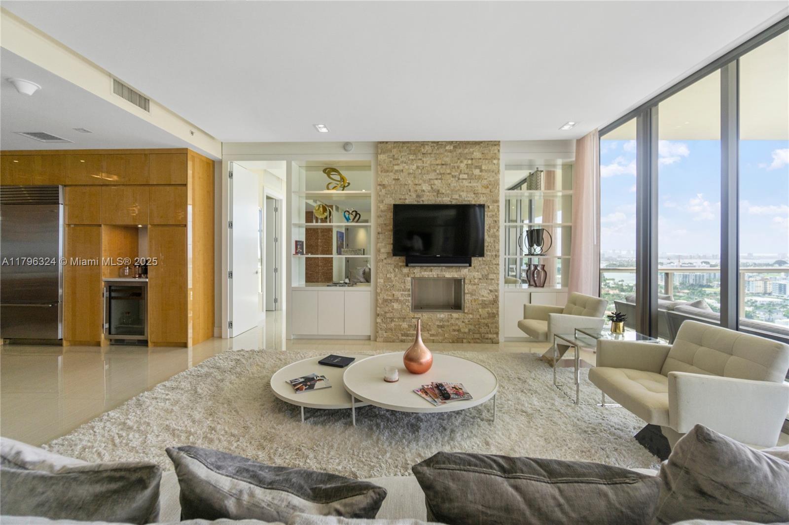 BAL HARBOUR NORTH SOUTH C - Residential