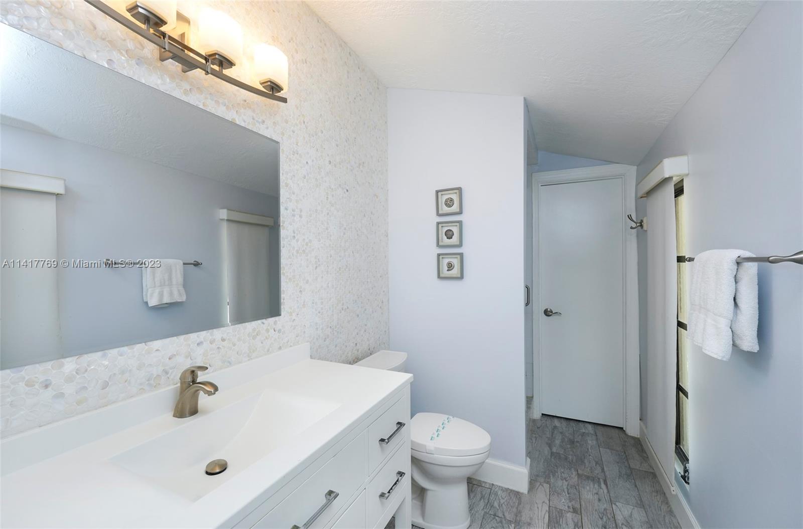 MATE OCEAN BAY SUBD SEC 1 - Residential