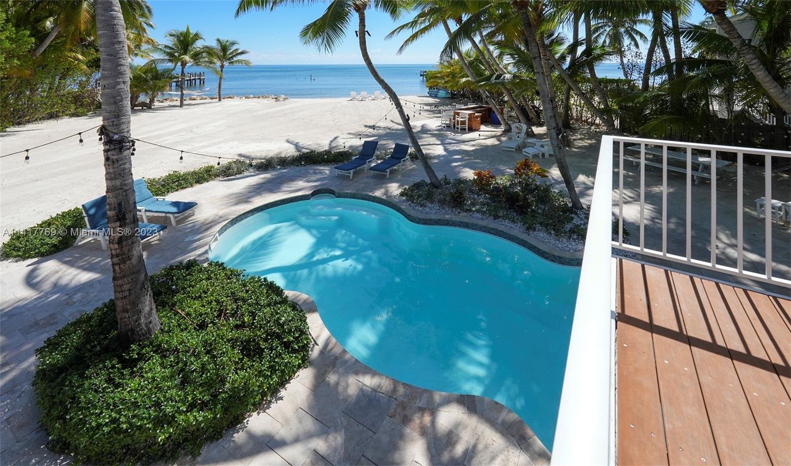 MATE OCEAN BAY SUBD SEC 1 - Residential