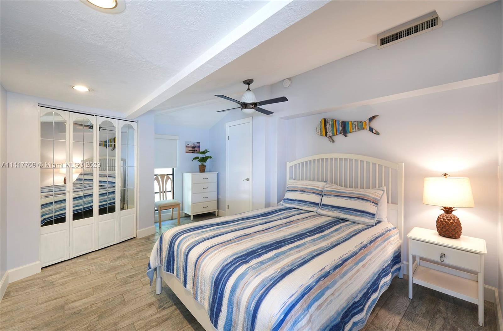 MATE OCEAN BAY SUBD SEC 1 - Residential