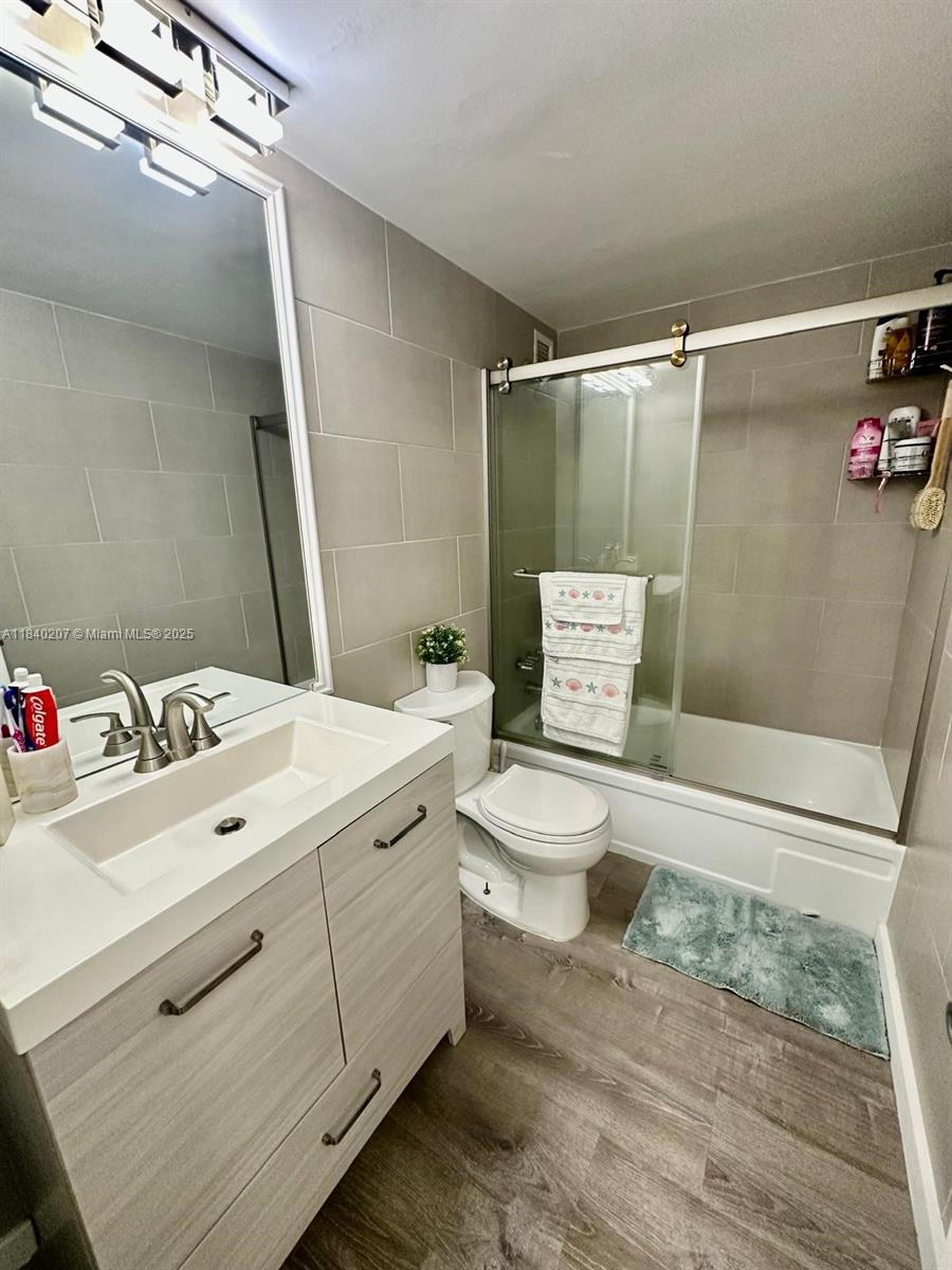 KENNEDY HOUSE CONDO - Residential Lease