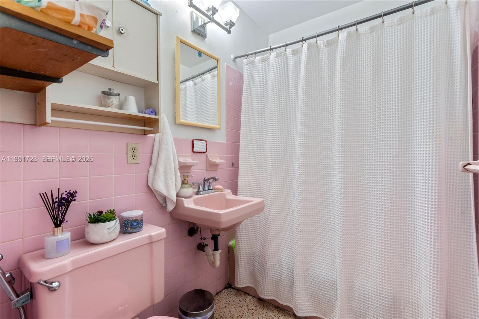 HAPPY FARMS ACRES 2 - Residential Income