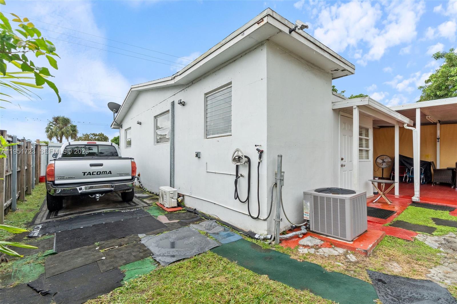 HAPPY FARMS ACRES 2 - Residential Income