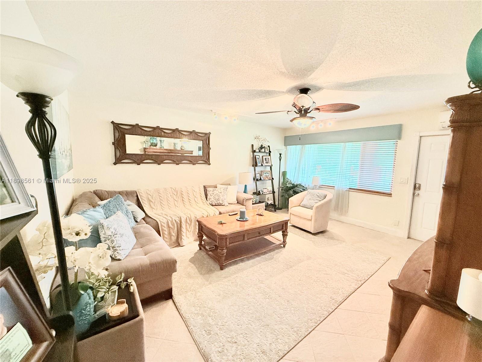 SUBURBANITE SQUARE I CO-O - Residential