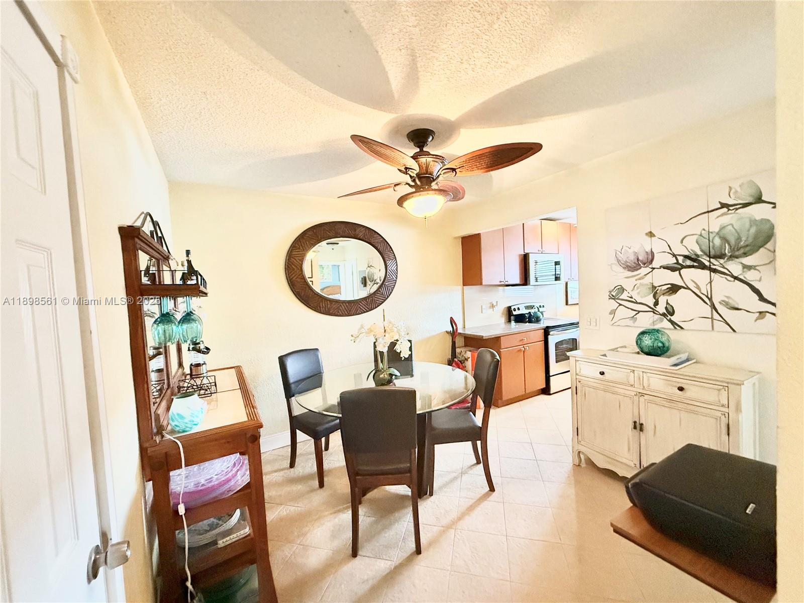 SUBURBANITE SQUARE I CO-O - Residential