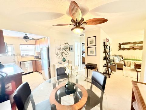 Photo of 3600 Harrison St #16B, Hollywood, FL 33021 (MLS # A11898561)
