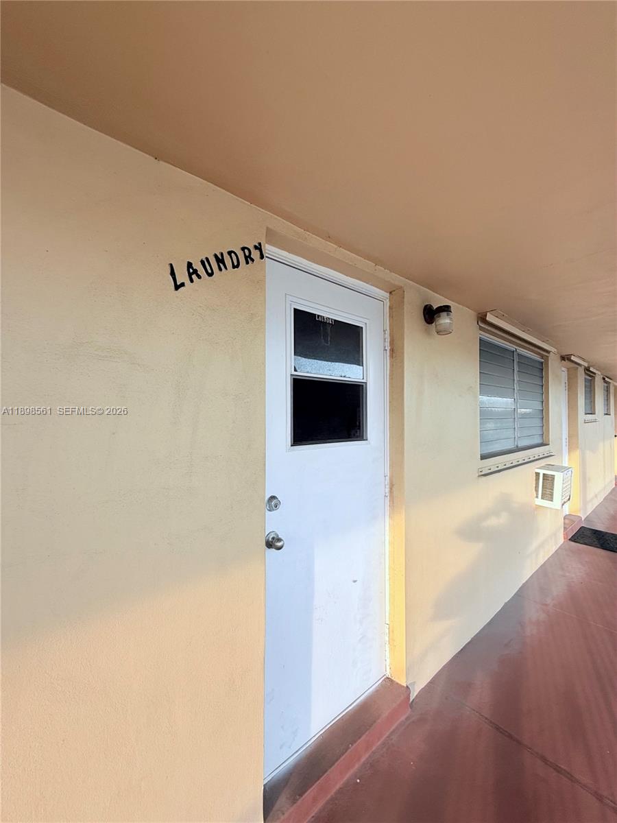 SUBURBANITE SQUARE I CO-O - Residential