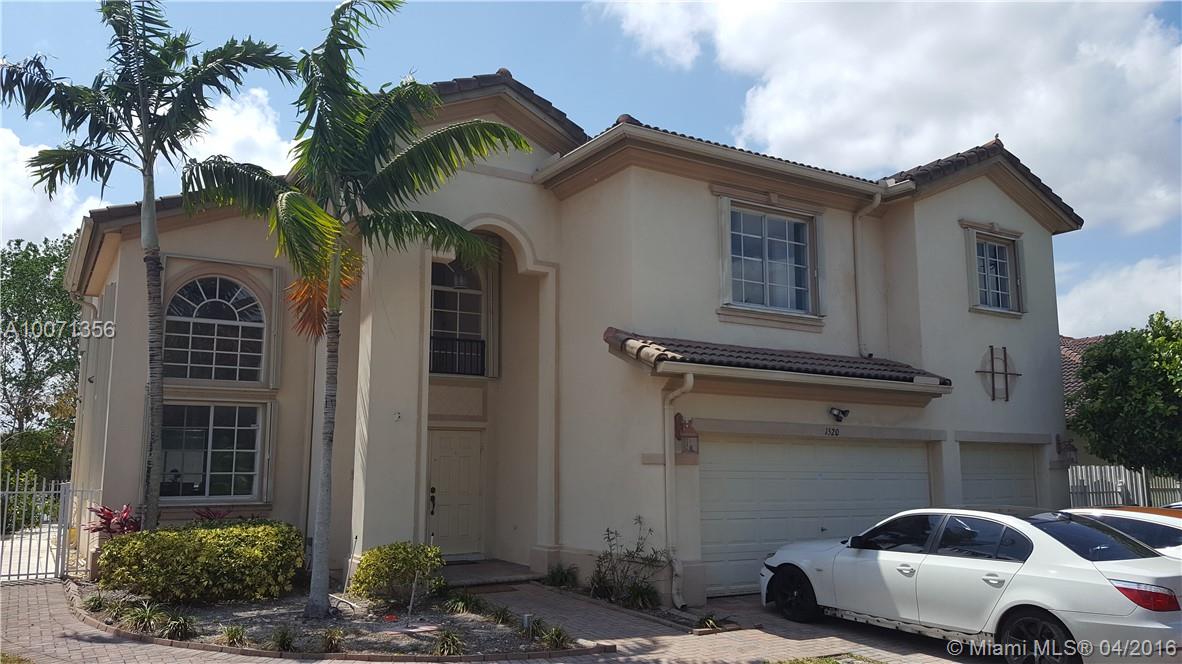 A B At Tamiami Trail Ph 0 - Residential