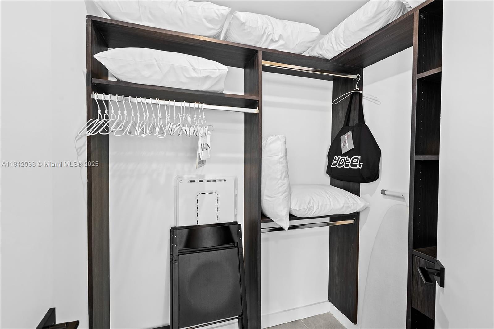 MAP OF MIAMI DADE CO. FL. - Residential