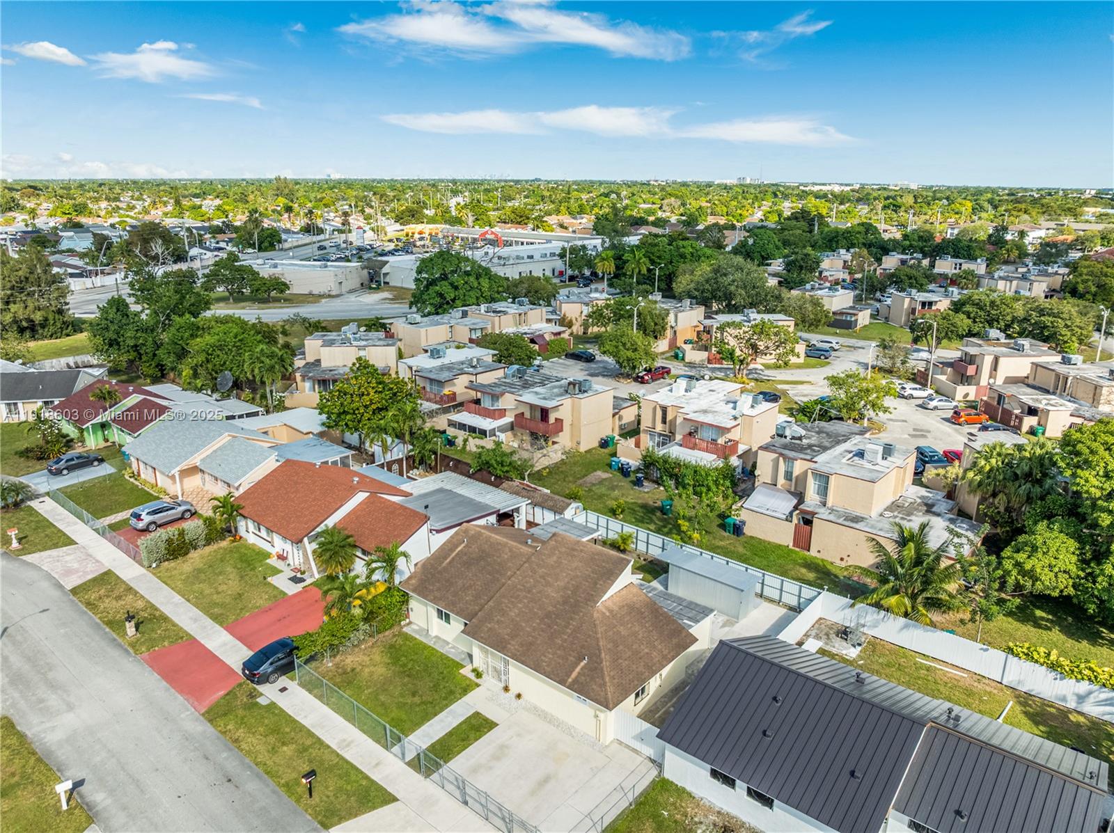 OAK PARK ESTATES SEC 1 - Residential