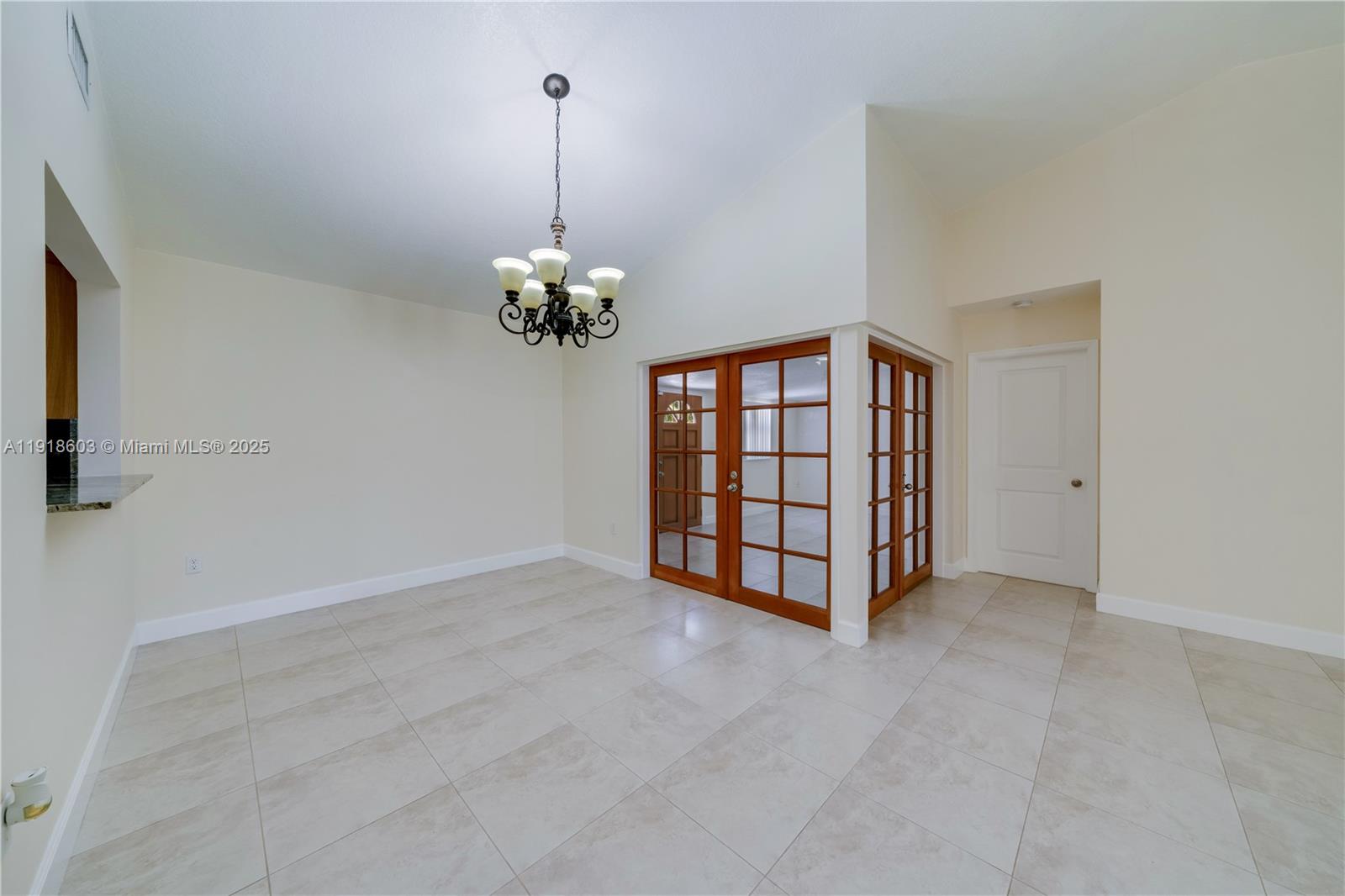 OAK PARK ESTATES SEC 1 - Residential