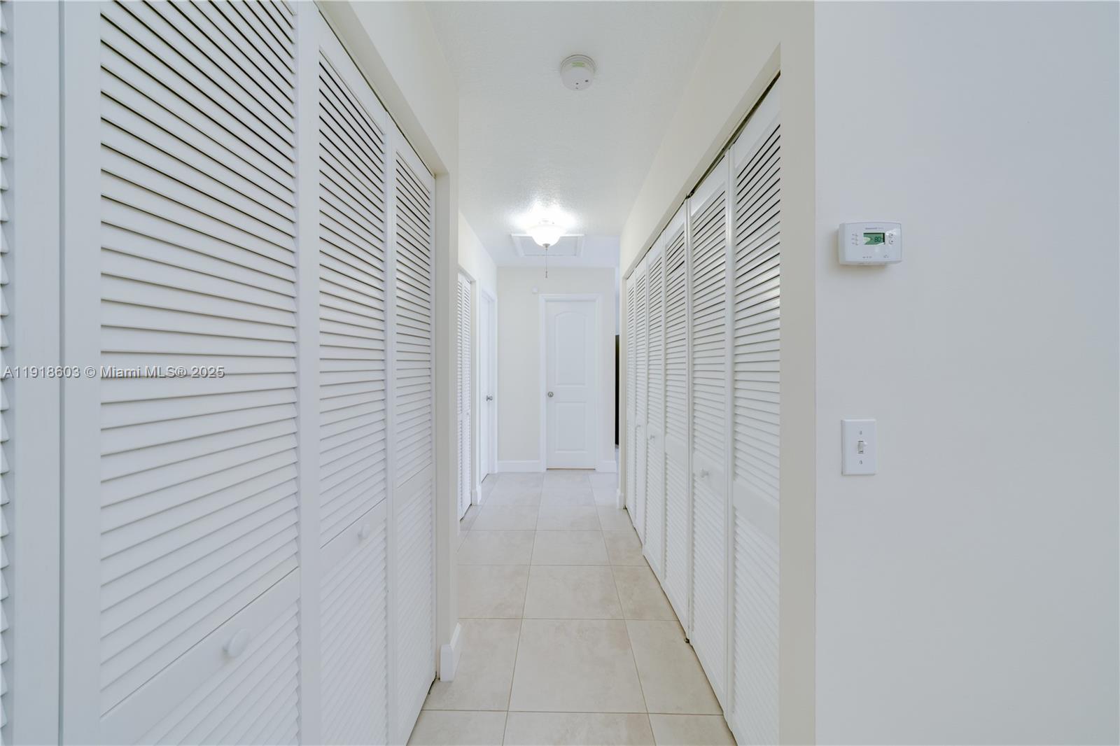 OAK PARK ESTATES SEC 1 - Residential