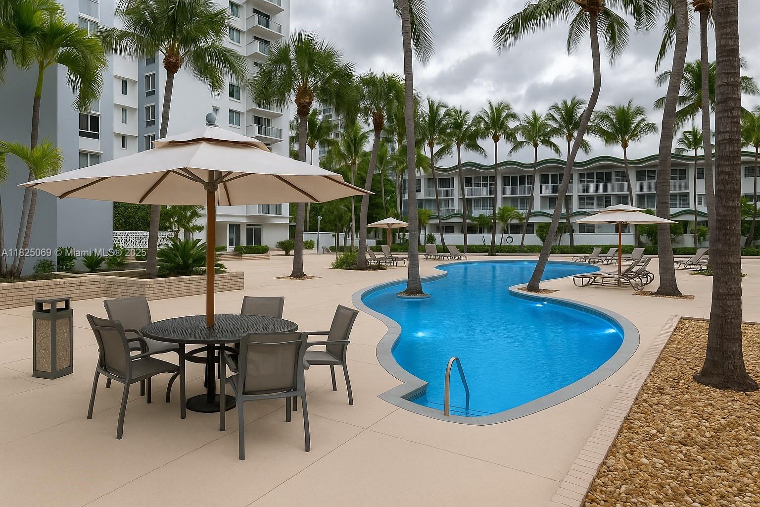 KENNEDY HOUSE CONDO - Residential