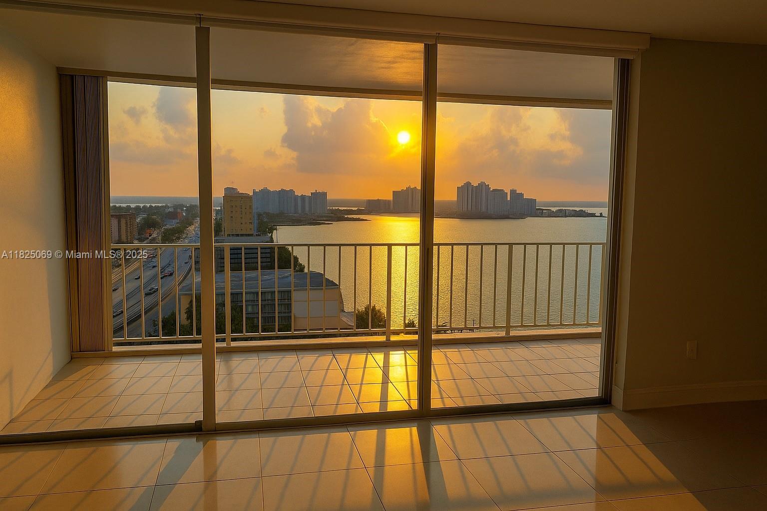 KENNEDY HOUSE CONDO - Residential