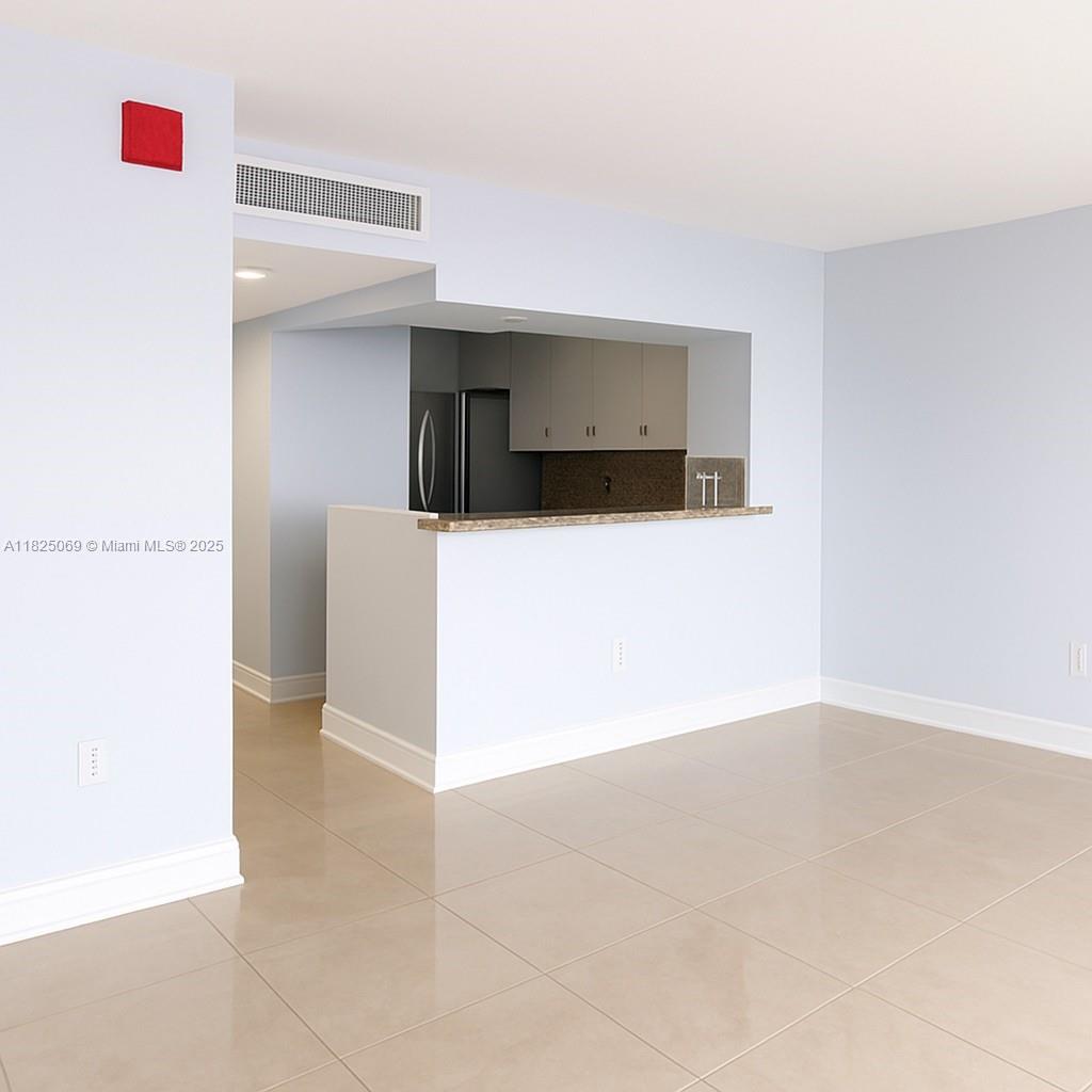 KENNEDY HOUSE CONDO - Residential