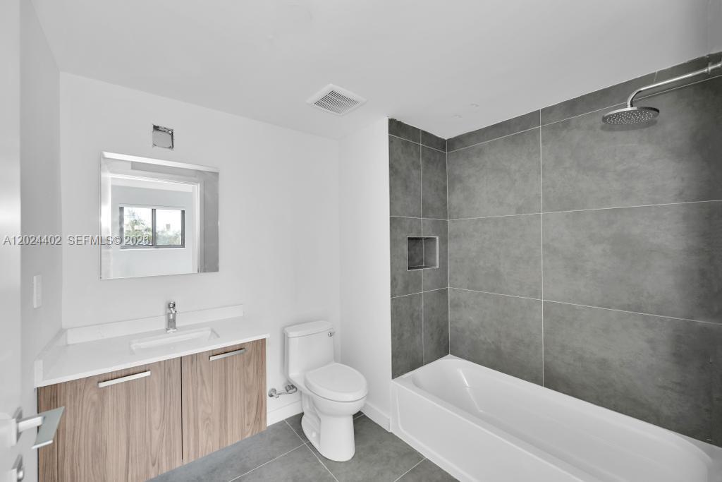 FRED C MILLERS SUB - Residential Lease